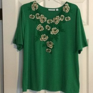 Susan Graver Beautiful Green Top
